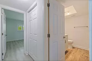 4480 Overlook Dr NE, Saint Petersburg, FL 33703 - Photo 13