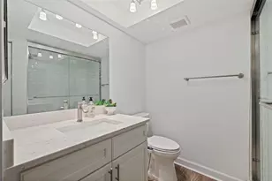 4480 Overlook Dr NE, Saint Petersburg, FL 33703 - Photo 9