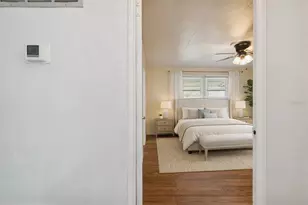 678 Mt Madison Ave NE, Saint Petersburg, FL 33702 - Photo 17