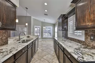 19512 Morden Blush Dr, Lutz, FL 33558 - Photo 15