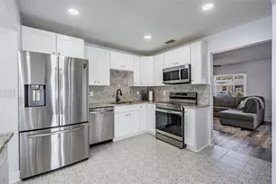 7307 N Highland Ave, Tampa, FL 33604 - Photo 9