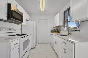 13816 Pathfinder Dr, Tampa, FL 33625 - Photo 13