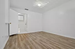 13816 Pathfinder Dr, Tampa, FL 33625 - Photo 29