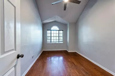 3002 W Cleveland Street #D11, Tampa, FL 33609 - Photo 15