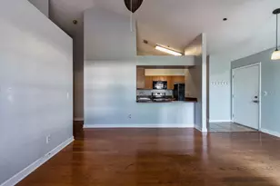 3002 W Cleveland St, Tampa, FL 33609 - Photo 7