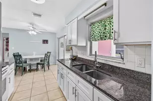 11360 87th Ave, Seminole, FL 33772 - Photo 7