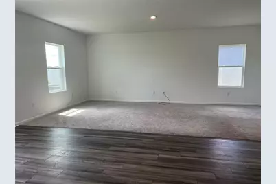 2307 Harris Hawk Avenue, Ruskin, FL 33570 - Photo 9