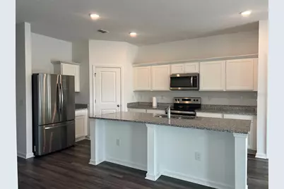 2307 Harris Hawk Avenue, Ruskin, FL 33570 - Photo 3