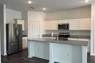 2307 Harris Hawk Ave, Ruskin, FL 33570 - Photo 3