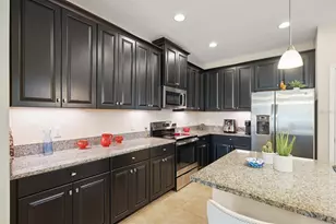 11421 Amapola Bloom Ct, Riverview, FL 33579 - Photo 9