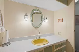 37100 8th Ave, Zephyrhills, FL 33542 - Photo 17