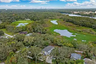 7917 Lakeshore Dr, Tampa, FL 33604 - Photo 21