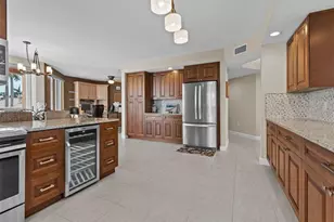 4953 Bacopa Ln S, Saint Petersburg, FL 33715 - Photo 9