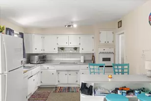 1595 Howard Pl, Largo, FL 33770 - Photo 11