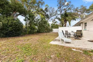 1595 Howard Pl, Largo, FL 33770 - Photo 37