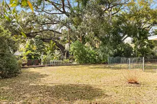 1595 Howard Pl, Largo, FL 33770 - Photo 39