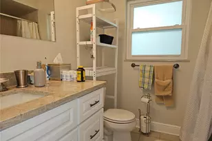 5230 Venetian Blvd NE, Saint Petersburg, FL 33703 - Photo 25