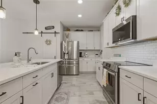 9665 Sweetwell Pl, Riverview, FL 33569 - Photo 7