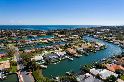 1985 Michigan Avenue NE, Saint Petersburg, FL 33703 - Photo 33