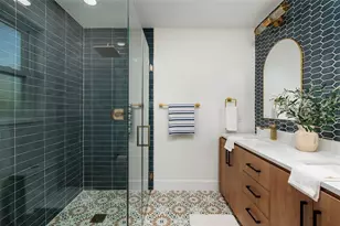 1985 Michigan Ave NE, Saint Petersburg, FL 33703 - Photo 21