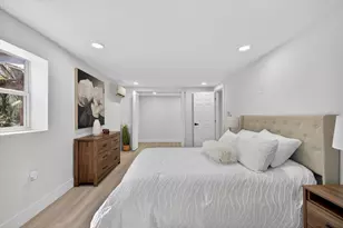 8940 Wicker Ln, New Port Richey, FL 34654 - Photo 17