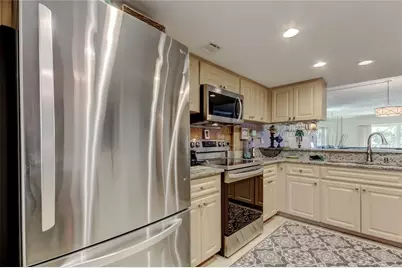 650 Island Way #206, Clearwater Beach, FL 33767 - Photo 11