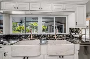 2390 Kent Pl, Clearwater, FL 33764 - Photo 23