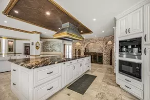 2390 Kent Pl, Clearwater, FL 33764 - Photo 21