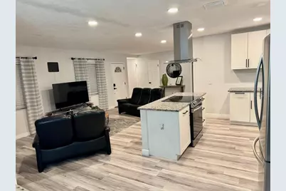 9812 N Oklawaha Avenue, Tampa, FL 33617 - Photo 7