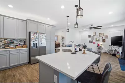 7431 Sungold Meadow Court, Apollo Beach, FL 33572 - Photo 11