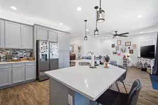 7431 Sungold Meadow Ct, Apollo Beach, FL 33572 - Photo 11