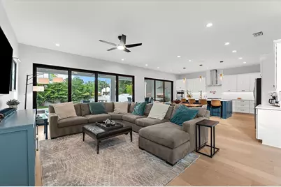 2707 Ridgewood Avenue, Tampa, FL 33602 - Photo 11