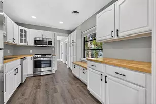 181 20th Ave N, Saint Petersburg, FL 33704 - Photo 11