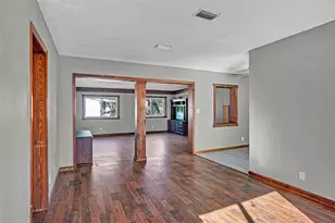 4122 Rendale Dr, Jacksonville, FL 32210 - Photo 3