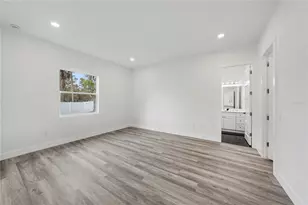 5240 66th Way N, Saint Petersburg, FL 33709 - Photo 25