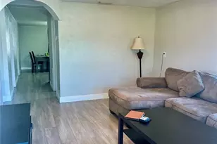 2003 E Humphrey St, Tampa, FL 33604 - Photo 11