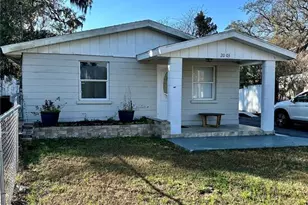 2003 E Humphrey St, Tampa, FL 33604 - Photo 3