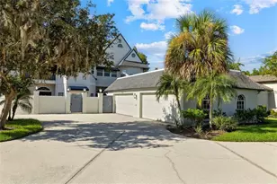 18756 Wimbledon Cir, Lutz, FL 33558 - Photo 65