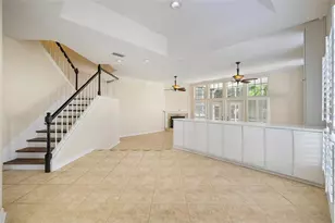 18756 Wimbledon Cir, Lutz, FL 33558 - Photo 19