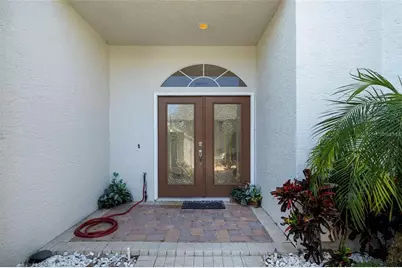 18756 Wimbledon Circle, Lutz, FL 33558 - Photo 9