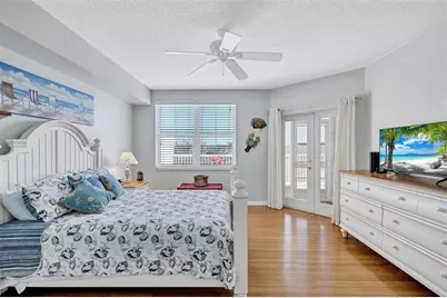6475 Shoreline Drive #5102, Saint Petersburg, FL 33708 - Photo 11