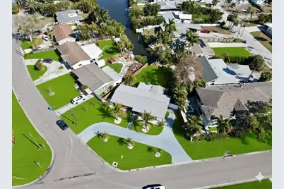 1500 Carson Circle NE, Saint Petersburg, FL 33703 - Photo 75