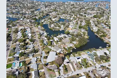 1500 Carson Circle NE, Saint Petersburg, FL 33703 - Photo 67