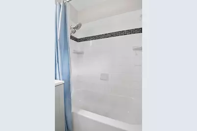 5600 33rd Avenue N, Saint Petersburg, FL 33710 - Photo 19