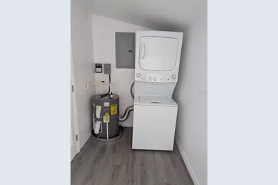 832 14th Street N #1/2, Saint Petersburg, FL 33705 - Photo 13