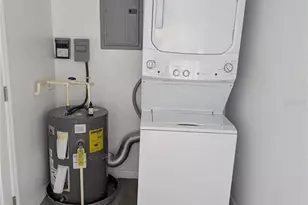 832 14th St N, Saint Petersburg, FL 33705 - Photo 13