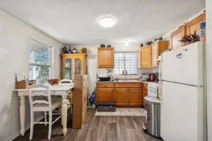 36710 Monahan Dr, Zephyrhills, FL 33541 - Photo 63