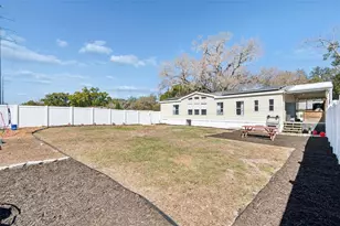36710 Monahan Dr, Zephyrhills, FL 33541 - Photo 19