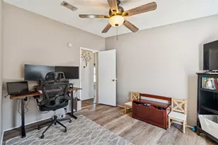 36710 Monahan Dr, Zephyrhills, FL 33541 - Photo 51