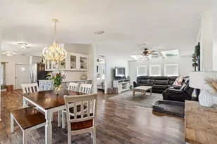 36710 Monahan Dr, Zephyrhills, FL 33541 - Photo 23